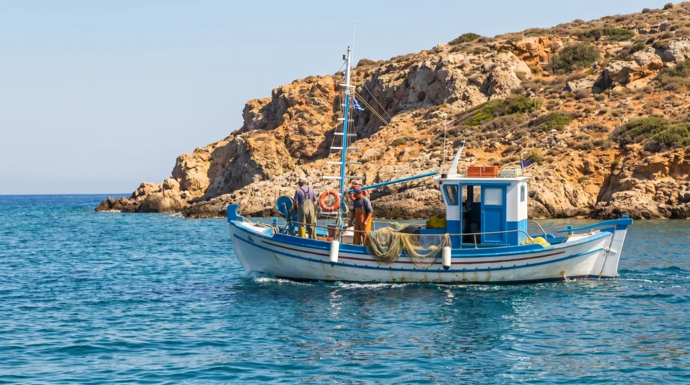 Bootstouren und Bootsverleih auf Spetses: Tagestouren, Buchten und Tipps