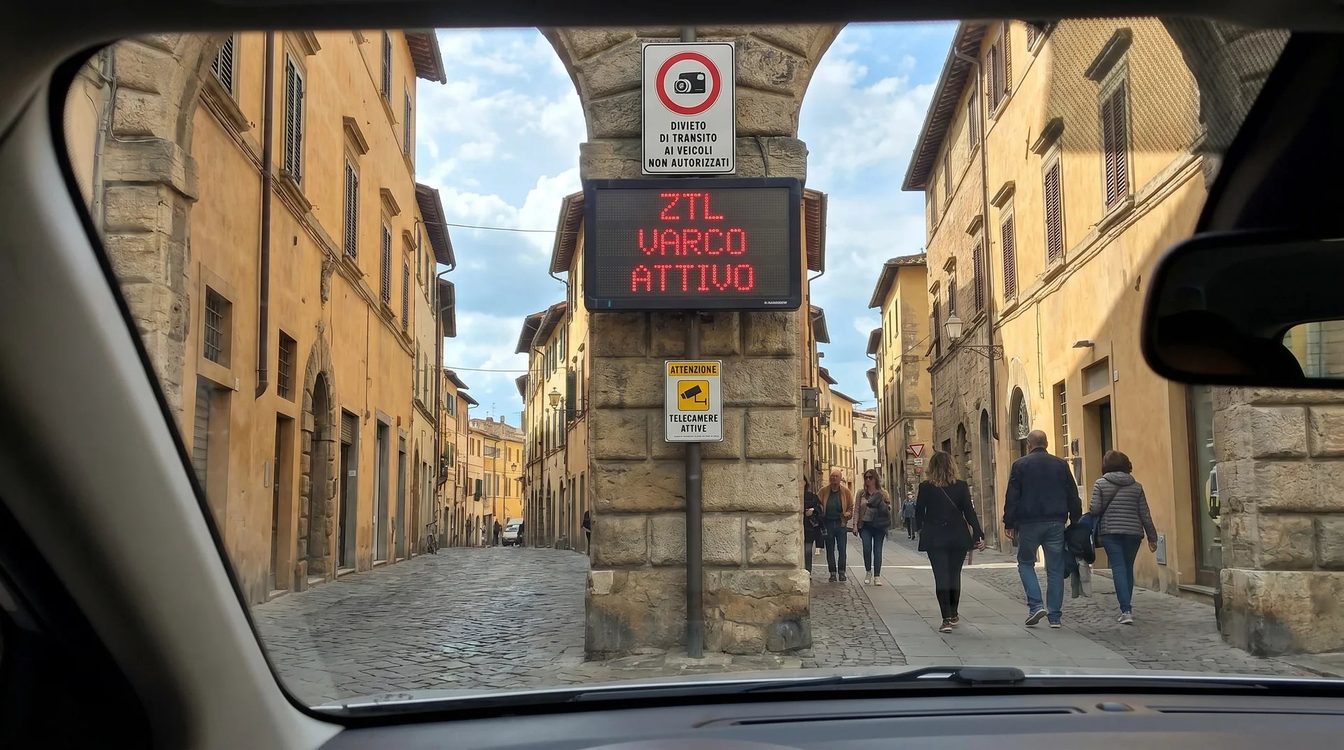 Ztl Einfahrtverbot Schild Historisch - San Marino