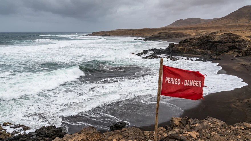 Warning signs for rip currents on unsupervised Cabo Verde beach