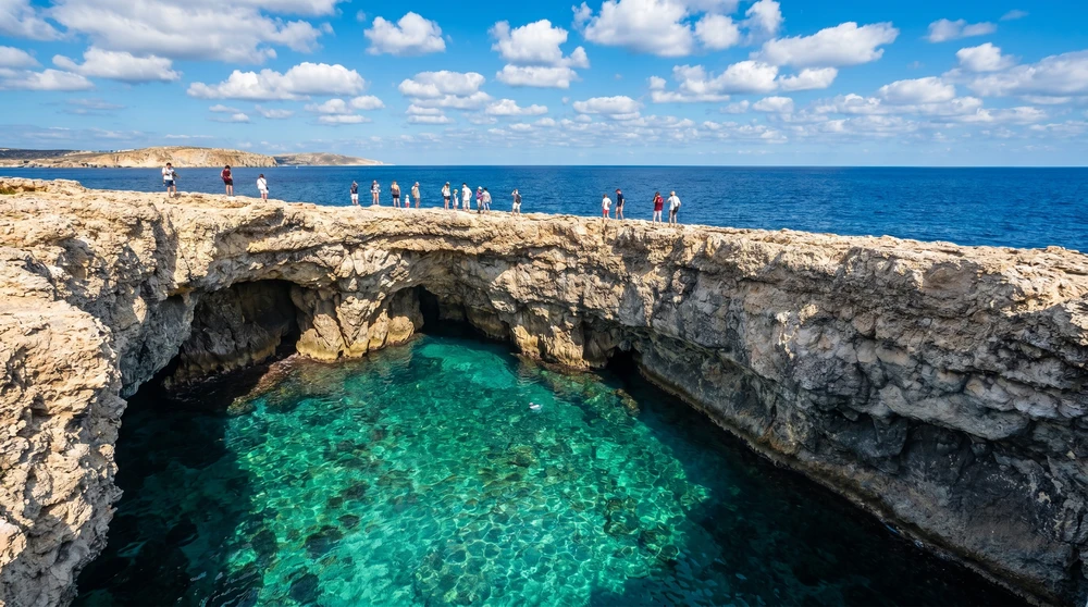 Coral Lagoon Mellieha: Access, Cliff Jumping Realities, and Safety