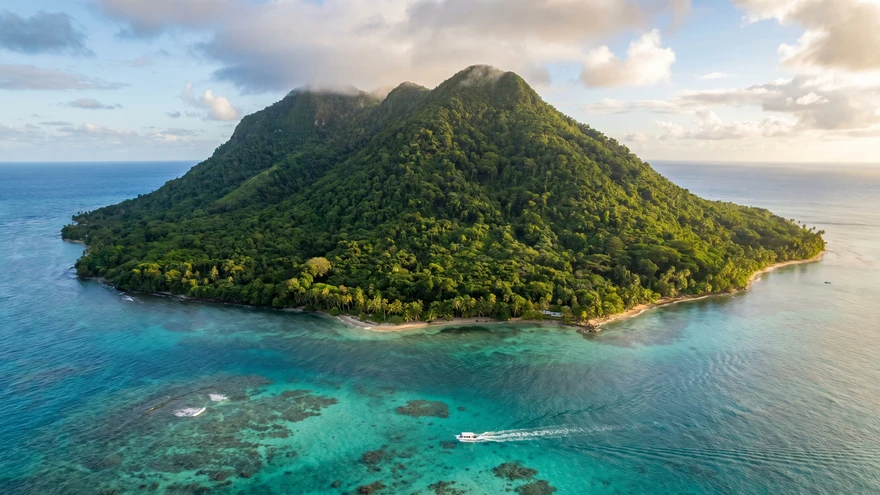 Grenada vs St. Lucia: An Honest Comparison for Your Next Trip