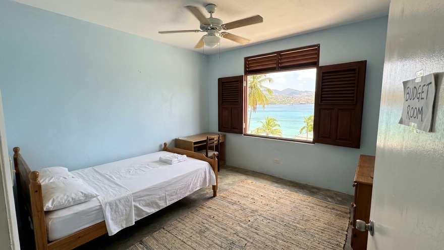 Grenada Travel Costs: How Much to Budget per Day
