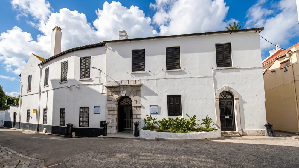 Gibraltar National Museum: Tickets, Moorish Baths & Inside Tips