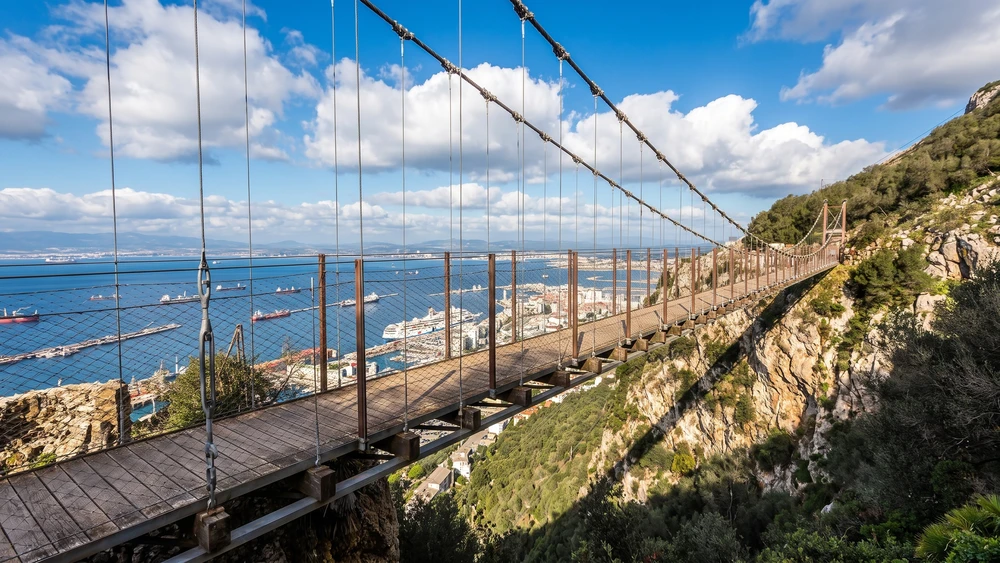 Windsor Suspension Bridge, Gibraltar: Tickets and Hiking Route