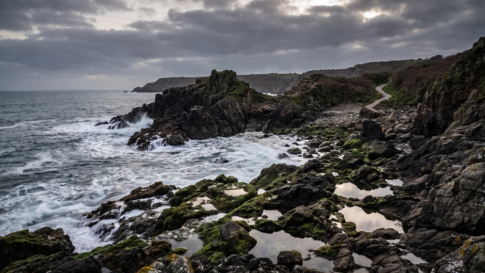 Sark's coastline shaped by fast-moving Channel tides