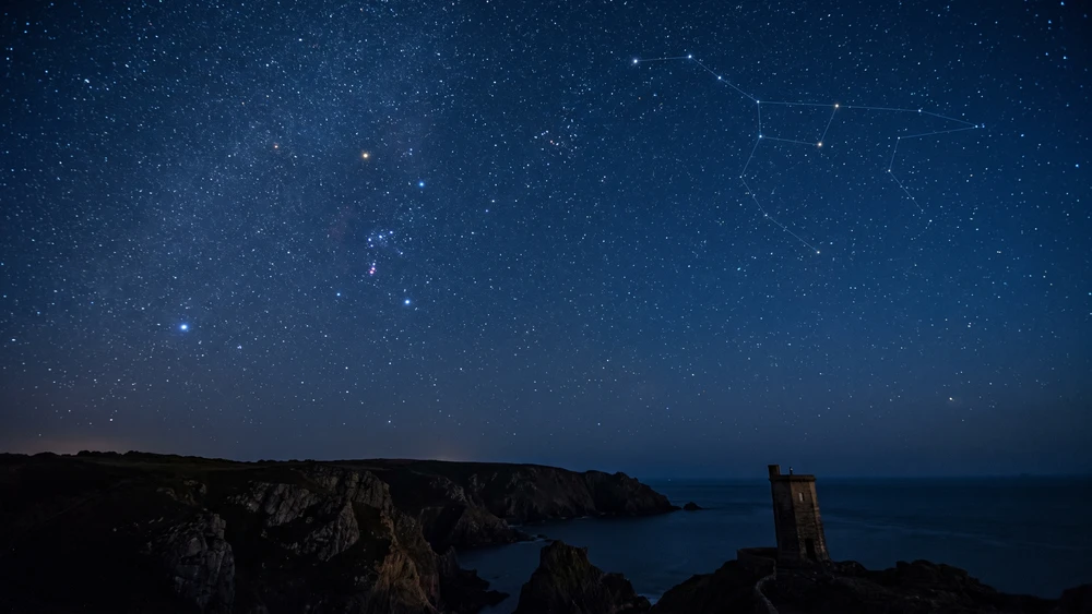 Constellations visible in Sark's dark sky shortly after sunset