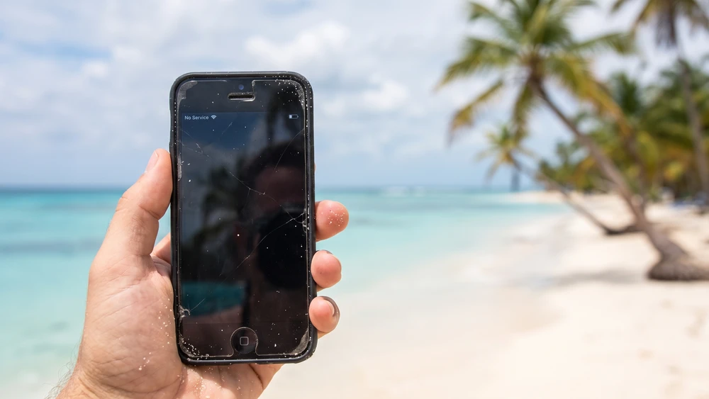 Cocos (Keeling) Islands Internet & Mobile Coverage: Real Options